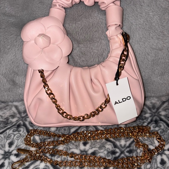 Aldo Soft Pink Shoulder Bag with Gold Chain - Picture 1 of 3